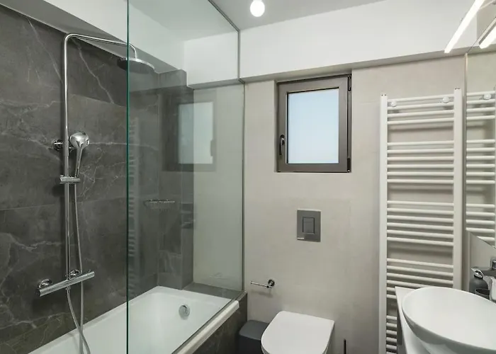 Afrodite-μεζονέτα στην πόλη