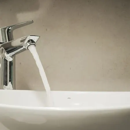 Afrodite-μεζονέτα στην πόλη